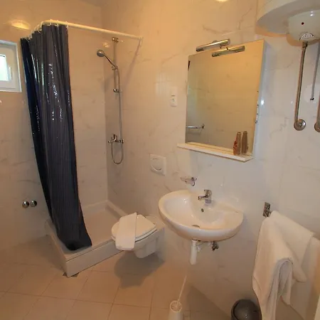 Deniz Apartment