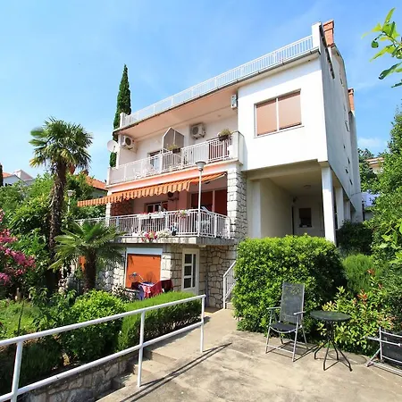 Deniz Apartment