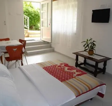 Apartment Deniz